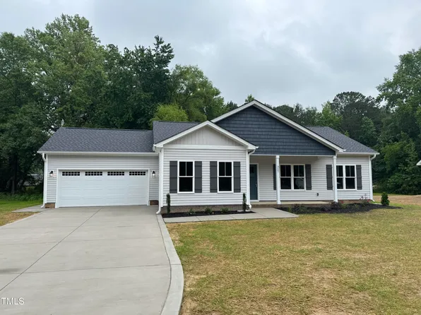 327 S Main, Four Oaks, NC 27524