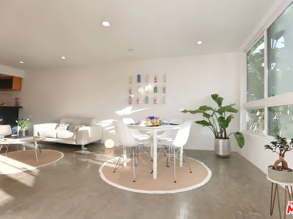 1745 Camino Palmero St APT 334, Los Angeles, CA 90046