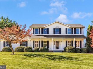 7002 Springdale Ln, Middletown, MD 21769