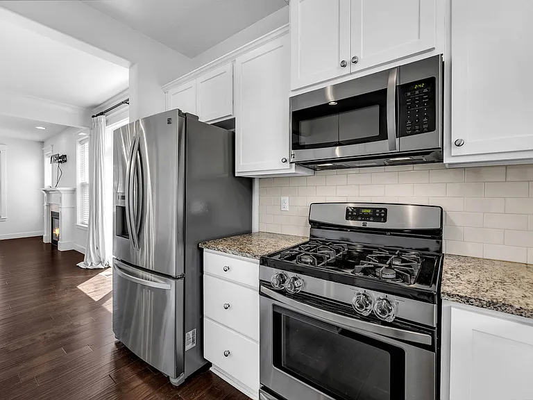 4625 N Hunt St — Photo 11