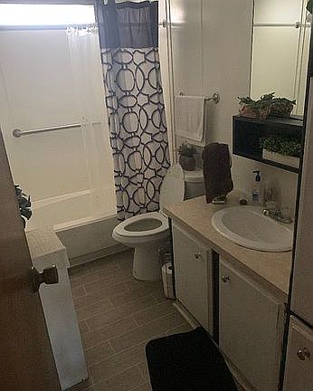 2nd image of 23200 NE Sandy Blvd Unit 68