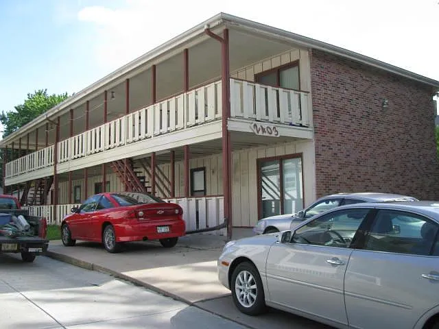 2403 Lynn St #5