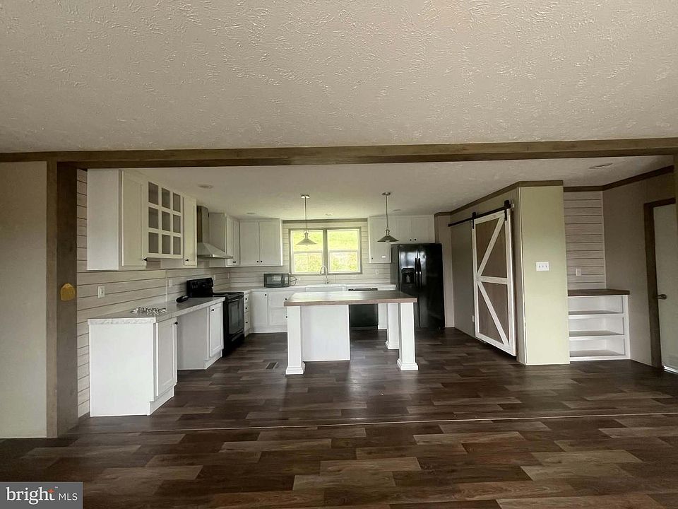 1st image of 9848 Lower Timber Ridge Rd