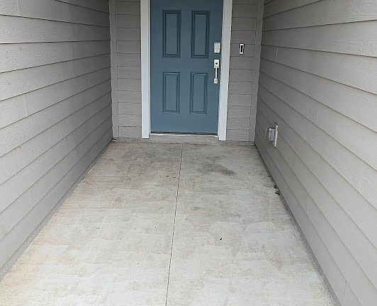 2nd image of 6870 Golden Monarch Ave