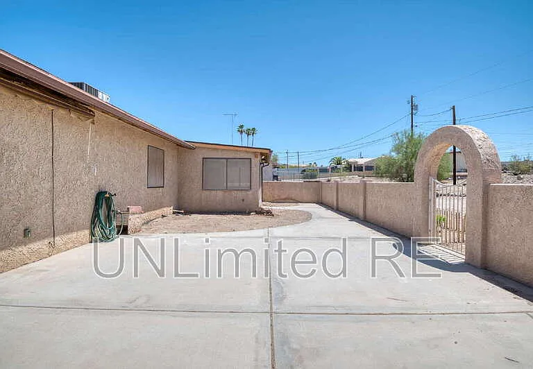 2512 Cisco Dr S — Photo 21