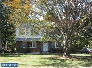 7440 New Second St, Elkins Park, PA 19027