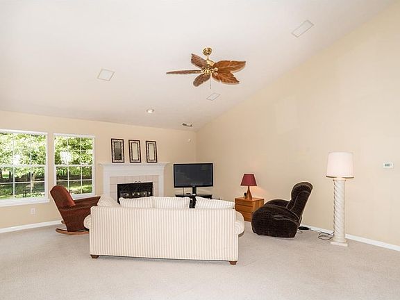 5th image of 12634 Gunnison Dr