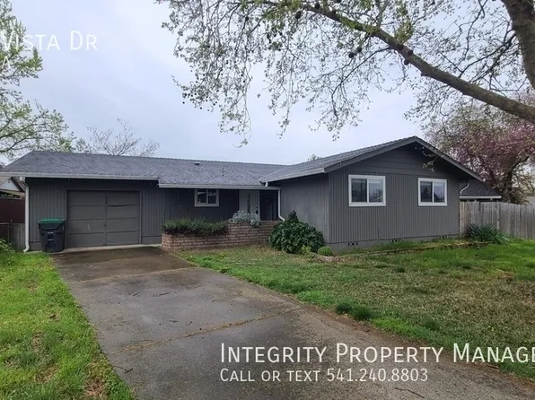 1321 Vista Dr, Central Pt, OR 97502