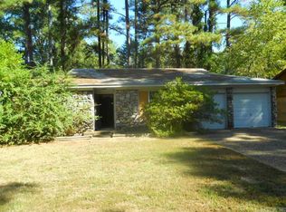 7902 Depriest Dr, Mabelvale, AR 72103