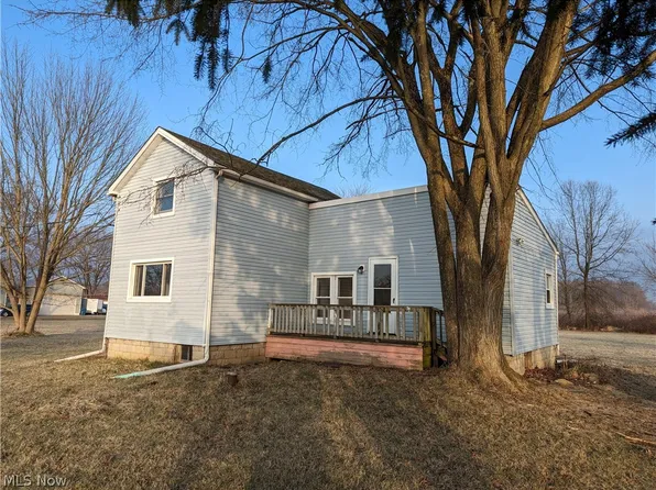 1969 Kinsman Rd NE, North Bloomfield, OH 44450