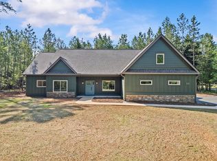 915 Coachmans Trl, West Union, SC 29696