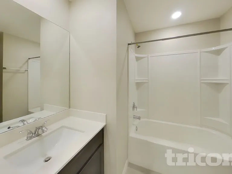 2163 Mandarin Loop — Photo 14