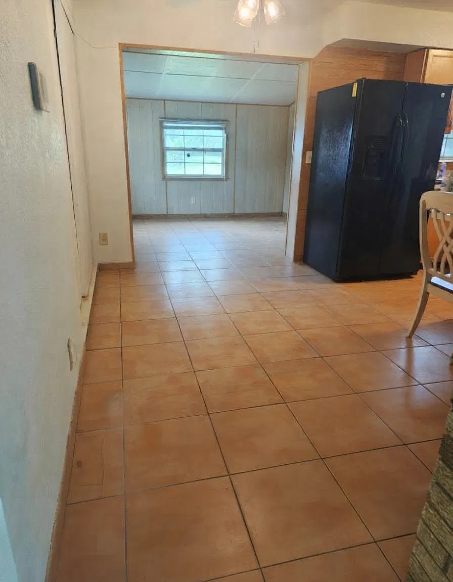 3 bed, 1609 sqft, $1,800 — Photo 3