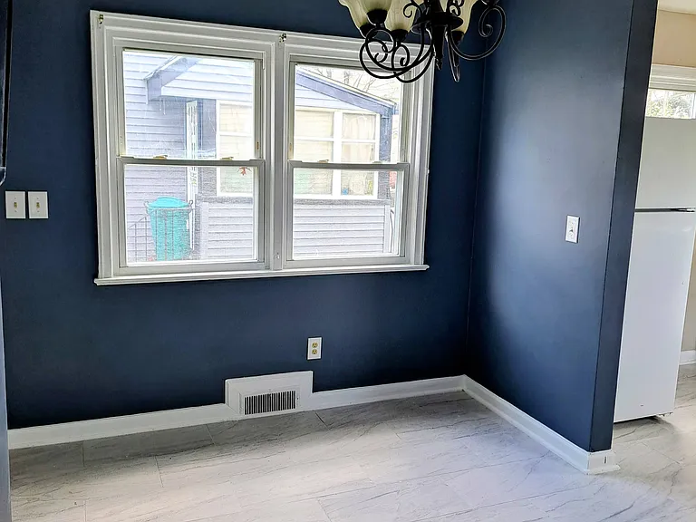 248 Central Ave — Photo 8