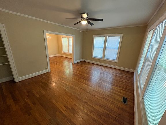 3rd image of 1602 Claremont Ave APT 2