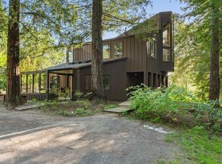 10998 Peaks Pike Rd, Sebastopol, CA 95472