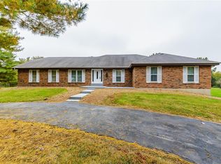 14819 Philip Meadows Ct, Florissant, MO 63034