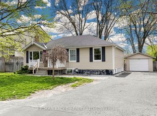 2 Hughes St, Richmond Hill, ON L4E2V9