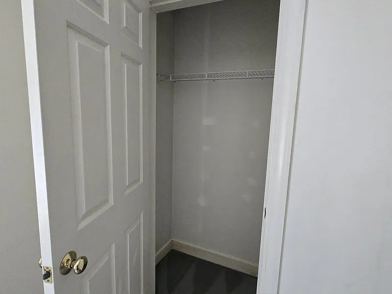 11 Horne St — Photo 16