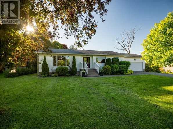 135 Albert St, Assiginack, ON P0P 1N0