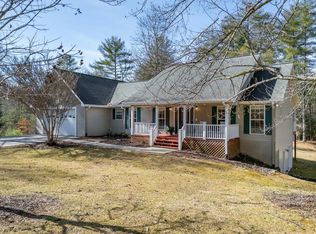 94 Kingfisher Ln, Blairsville, GA 30512