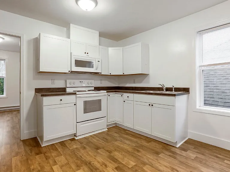 207 N Mulberry St #3 — Photo 11