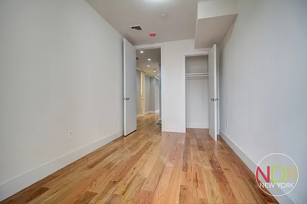 Rented by Next Door Realty NYC | media 44