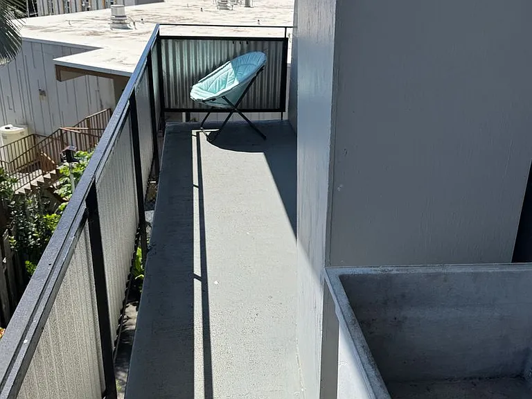 1653 Pensacola St #4 — Photo 7