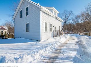 8 Harriman Ln, Brewer, ME 04412