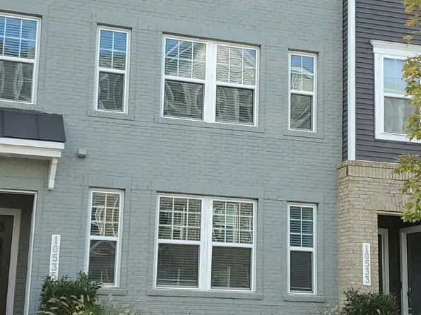 10535 John Glenn St, Lanham, MD 20706