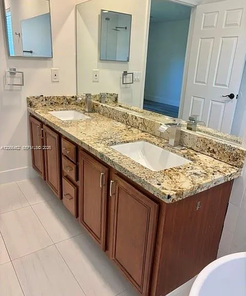 16850 Crestview Ln — Photo 13
