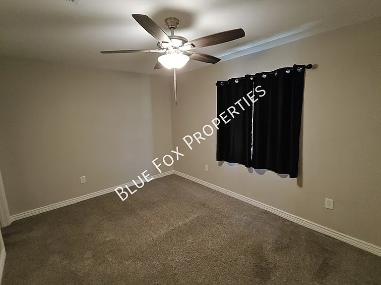 619 S Highland Ave — Photo 27
