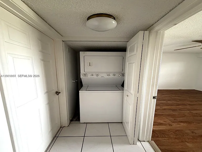1400 SW 124th Ter #402Q — Photo 13