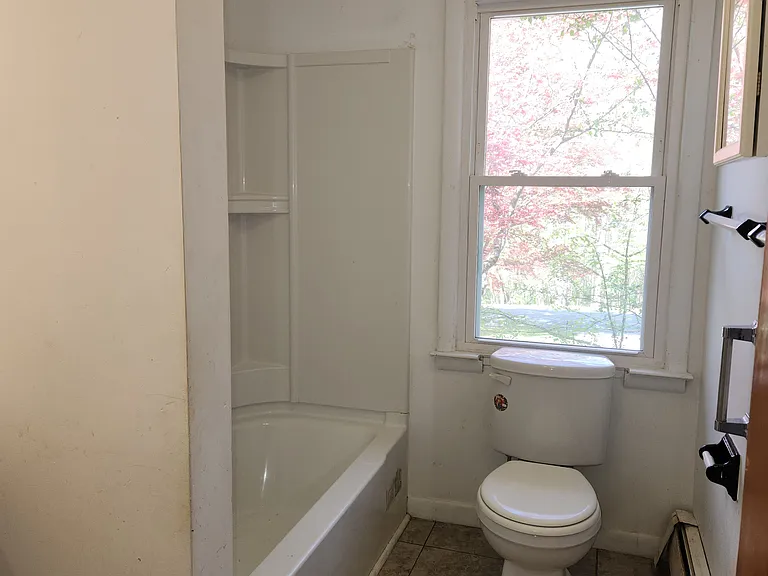 44 Lakeside Dr — Photo 20
