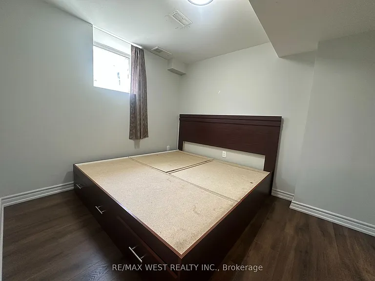 12 Rockbank Rd #BASEMENT — Photo 8