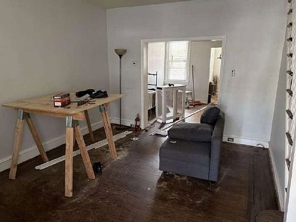 Additional Living Room