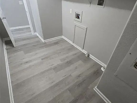 4th image of 16043 Clarke Springs Dr #16043C