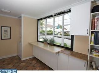 2400 Avon Rd, Ardmore, PA 19003