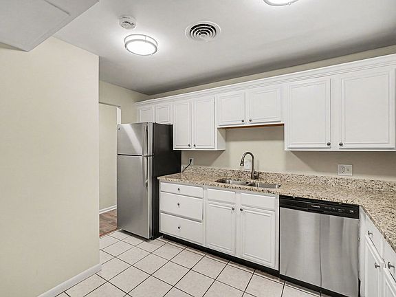 4th image of 3501 Section Rd #209