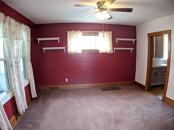5th image of 2337 Mount Vernon Ave