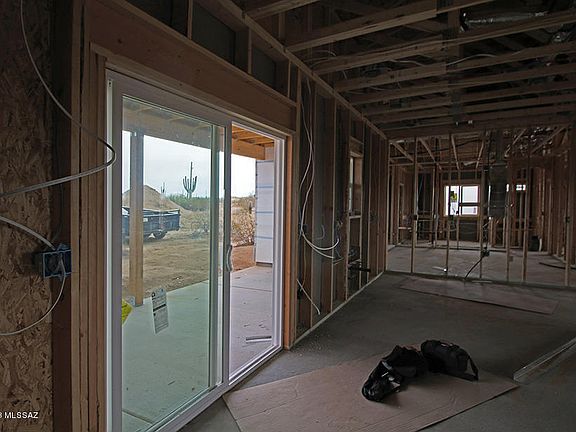 4th image of 31330 E Sianna Dr