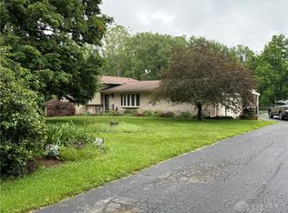 2262 Eaton Lewisburg Rd, Eaton, OH 45320