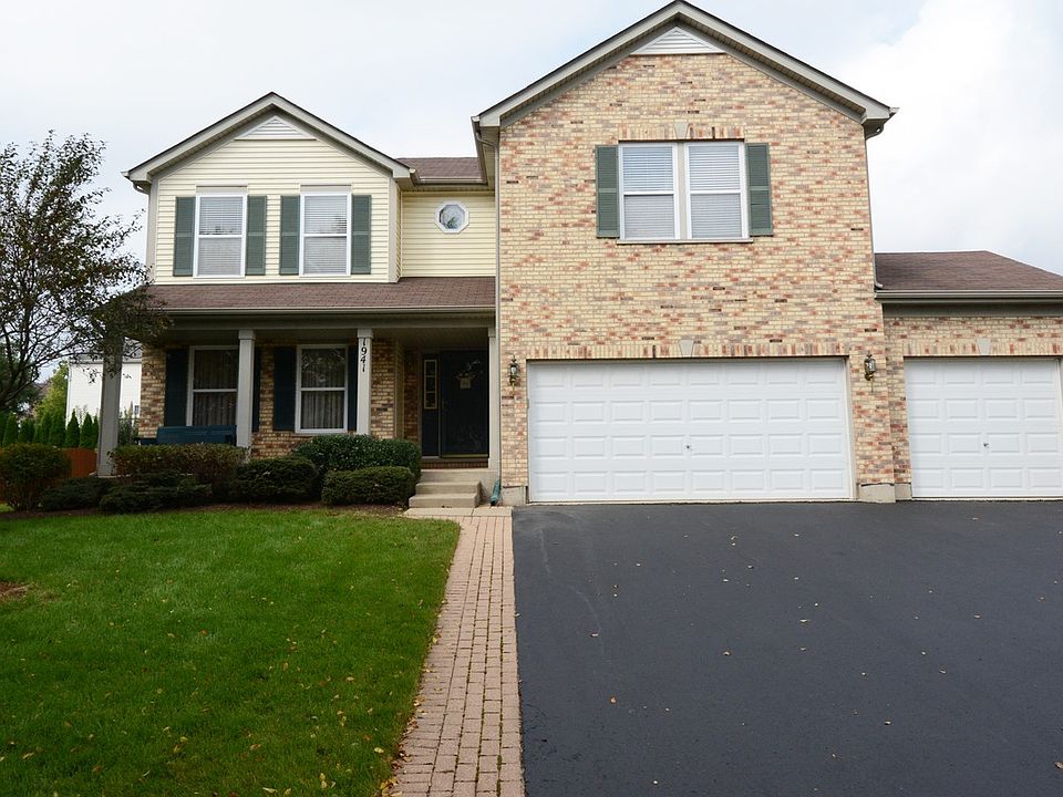 1941 Hemlock Drive, McHenry