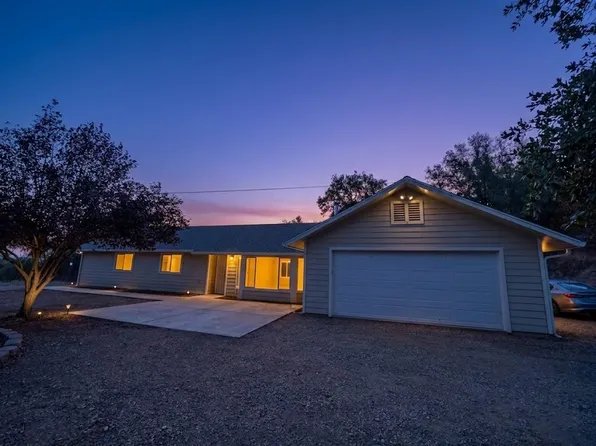 50294 Chuckwagon Rd, Squaw Valley, CA 93675