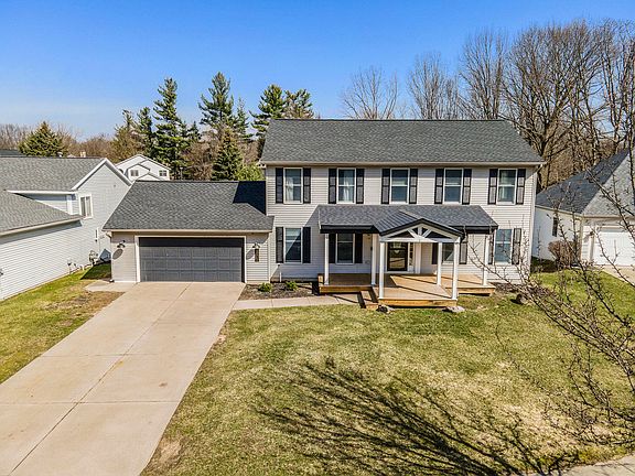 4th image of 2573 Breton Creek Dr SE