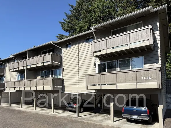 1446 Rainier Dr #4, Tacoma, WA 98466
