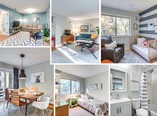 2434 Cloudcroft Sq, Reston, VA 20191