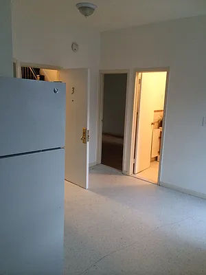 Rented by Brownstone Property Group | media 43