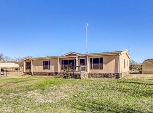 135 Alice Springs Ln, Weatherford, TX 76085