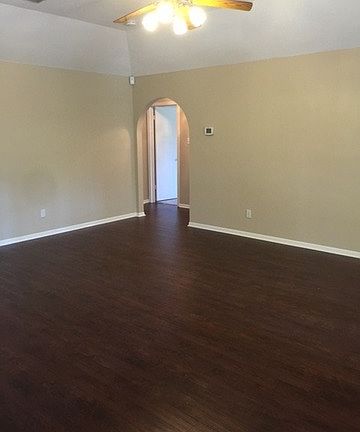 4th image of 3827 Summer Breeze Ln